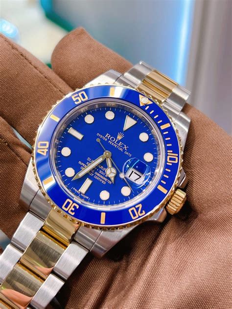 အနက္ submariner rolex